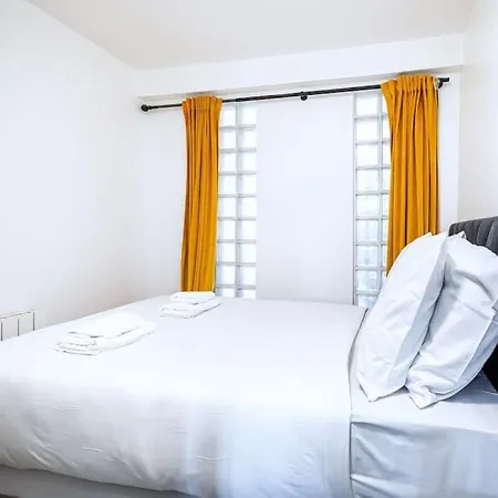 Apartment Familial Confortable Proche De Paris Les Lilas